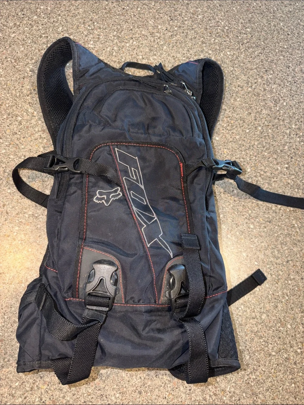 Fox Oasis Hydration Backpack